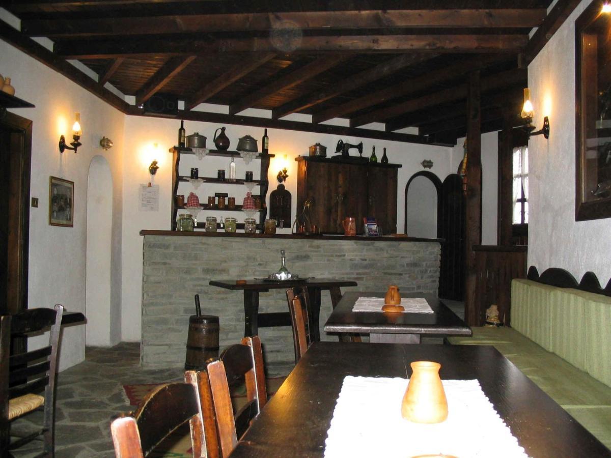 Traditional Guesthouse Lanari Livadi  エクステリア 写真