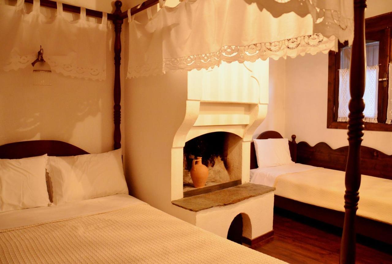 Traditional Guesthouse Lanari Livadi  エクステリア 写真