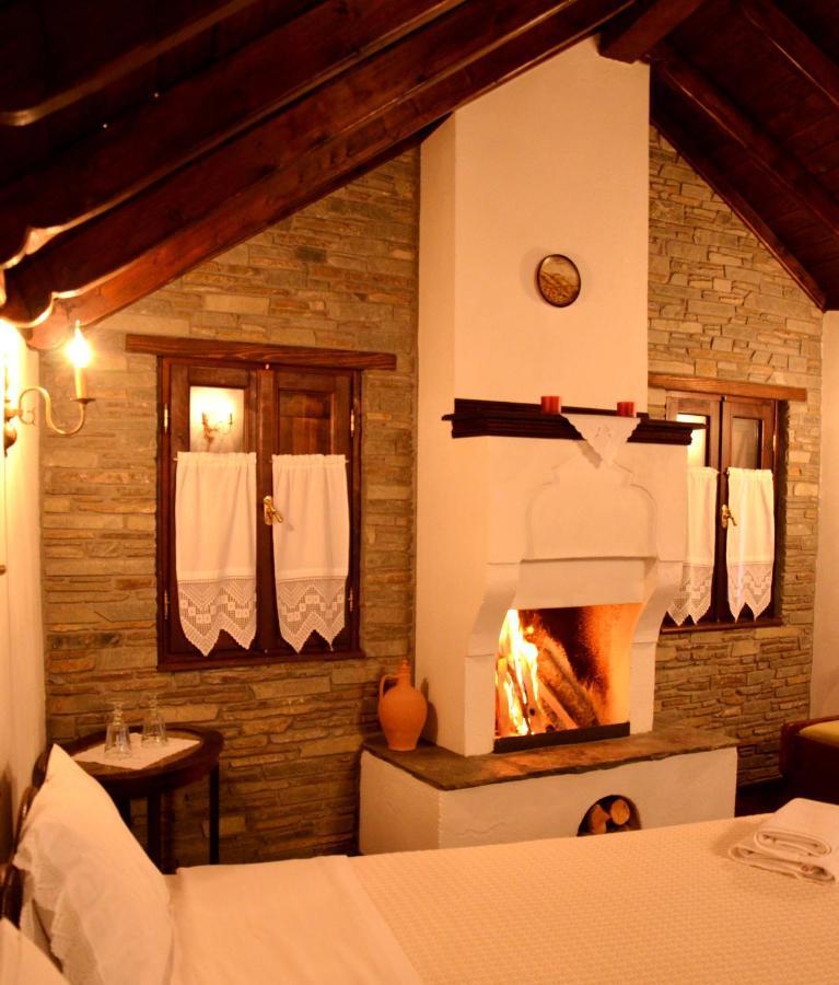 Traditional Guesthouse Lanari Livadi  エクステリア 写真