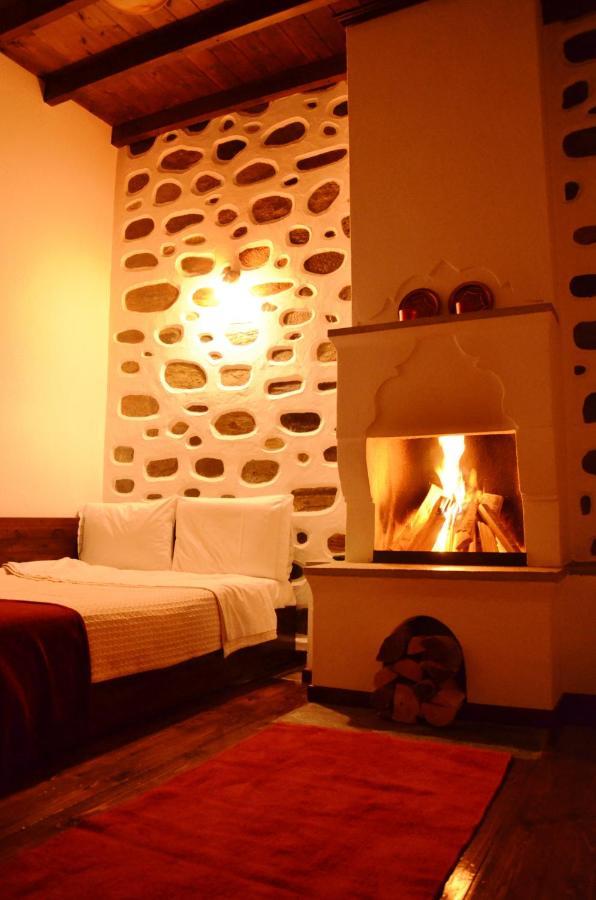 Traditional Guesthouse Lanari Livadi  エクステリア 写真